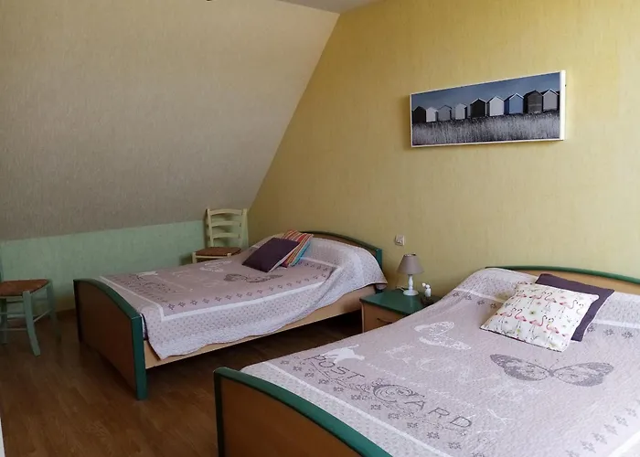 Renove En Campagne, 3 Ch., Terrain 5000m², Proche Randonnees Et Le Mans ! - Fr-1-410-161 * La Chabossiere